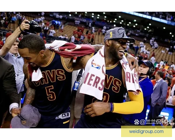 2012年尼克斯对决湖人经典之夜时代碰撞传奇球星同场争锋历史瞬间